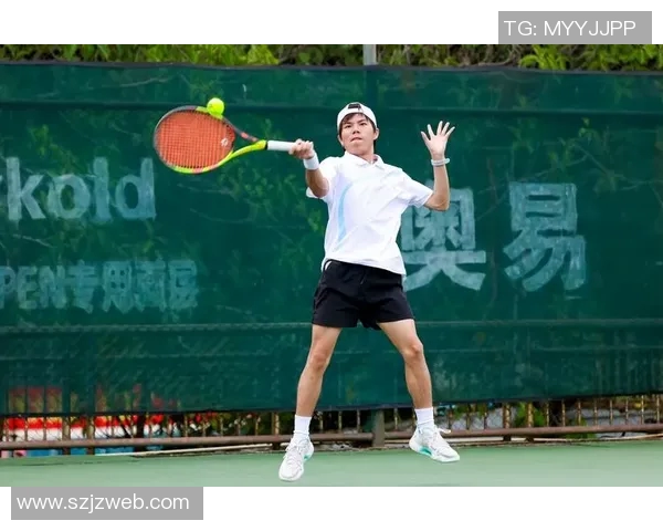 赛后分析:广州网球队与深圳网球队在比赛中的战术灵活性对比 赛后分析:广州网球队与深圳网球队在比赛中的战术灵活性对比