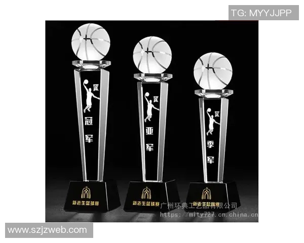 足球明星奖杯的荣耀与意义探讨及其对球员职业生涯的影响分析 足球明星奖杯的荣耀与意义探讨及其对球员职业生涯的影响分析