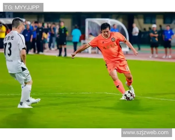 帅气足球明星组合展现青春风采与竞技魅力的精彩瞬间合集